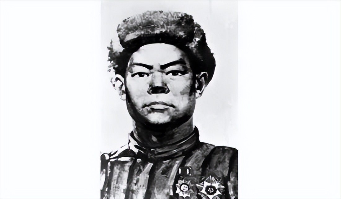革命烈士的故事100字左右（5个简短的英雄小故事）